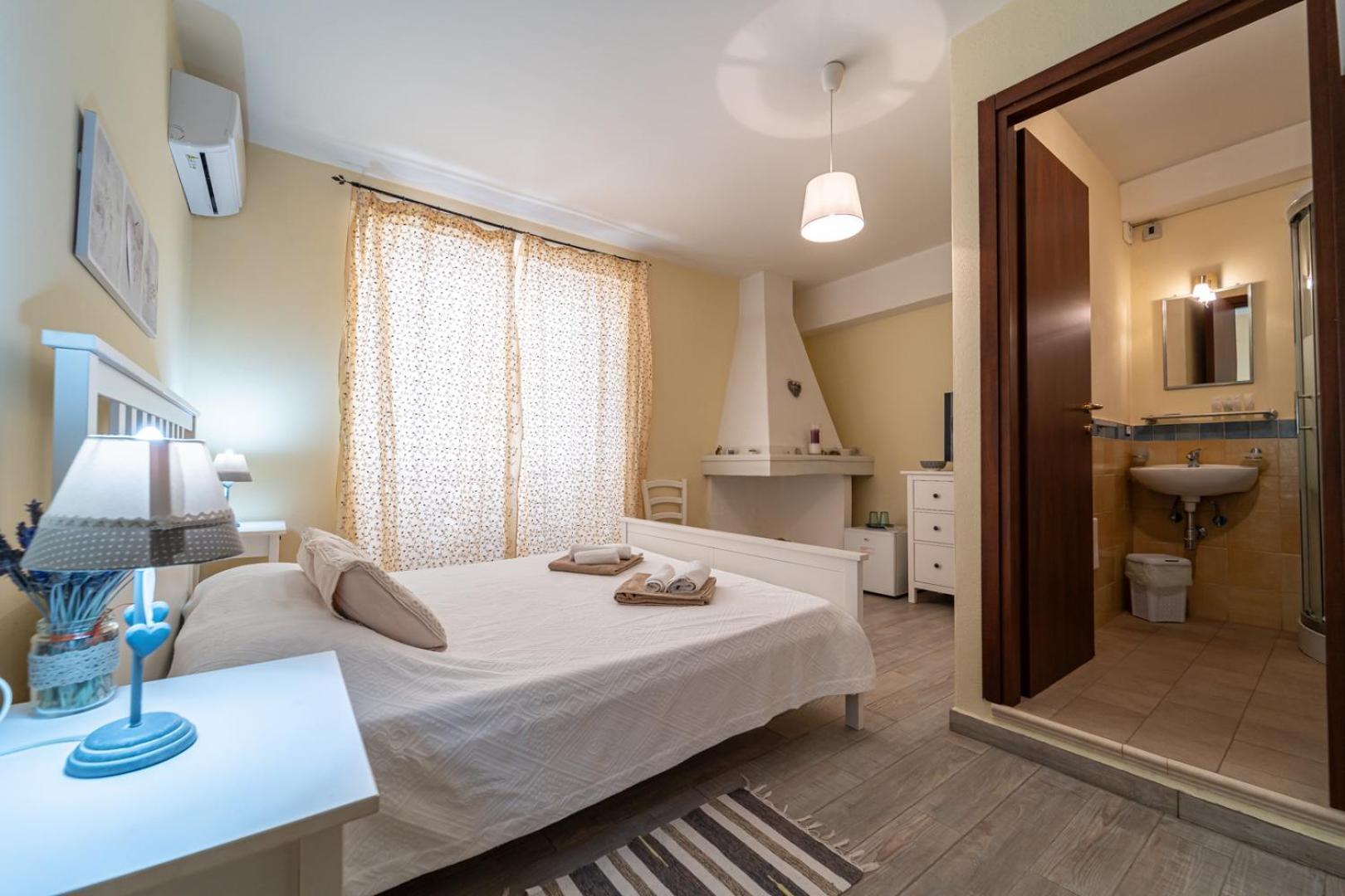 Domo Papiros B&B Siniscola Exteriör bild